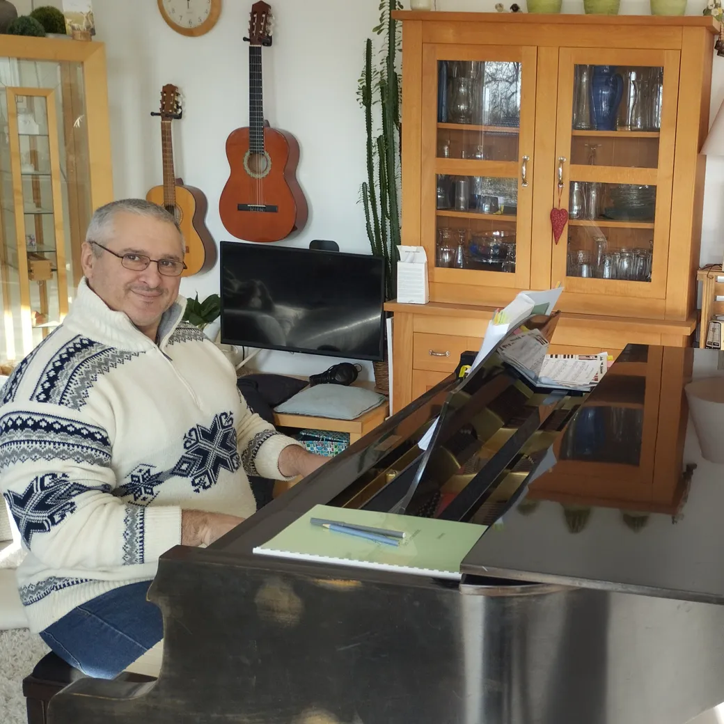 Sergey Raevsky at the grand piano